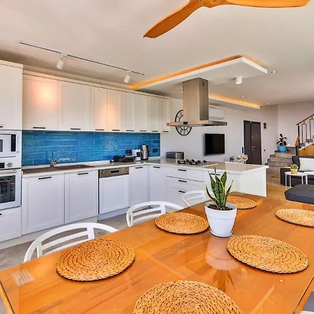 Vilă Seaview 3 Bedroom - 7452