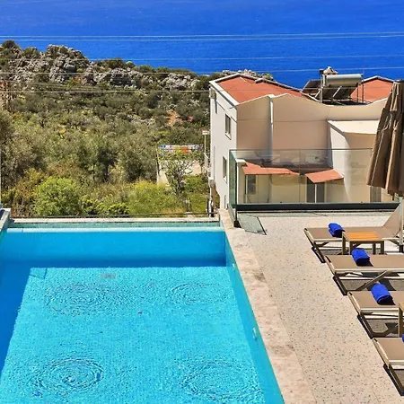 Seaview 3 Bedroom - 7452