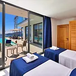 Villa Seaview 3 Bedroom - 7452 *
