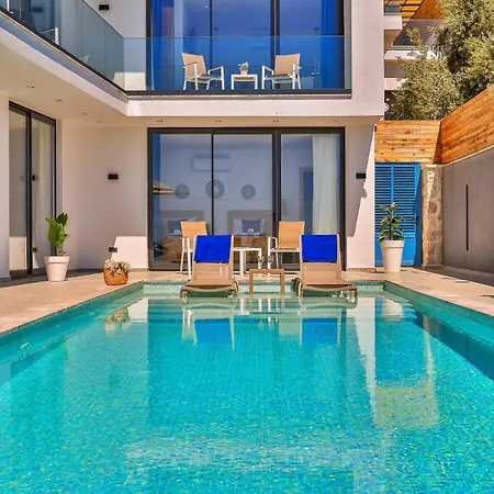 Seaview 3 Bedroom - 7452 Villa *