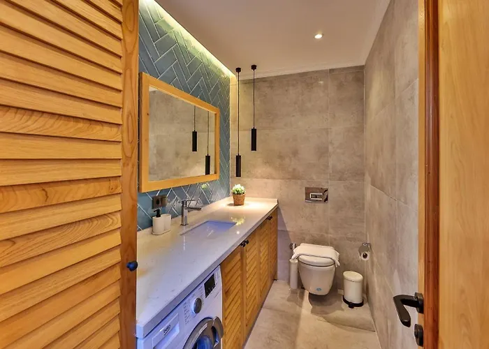 Seaview 3 Bedroom - 7452