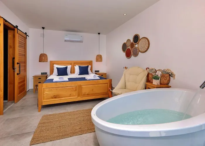 Seaview 3 Bedroom - 7452 Villa Kalkan