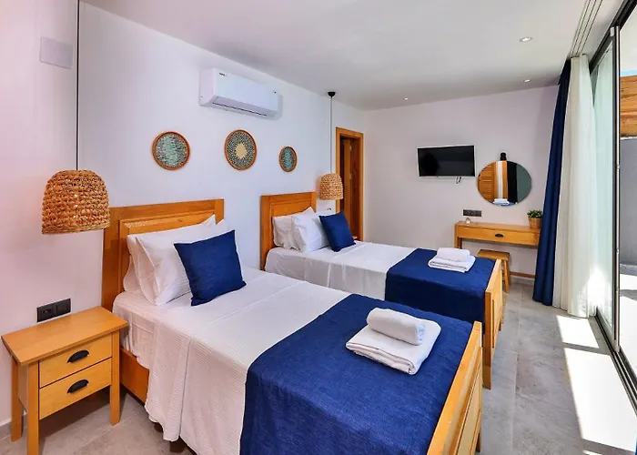 Seaview 3 Bedroom - 7452 Villa