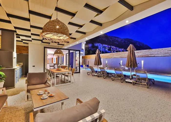 Seaview 3 Bedroom - 7452 Villa
