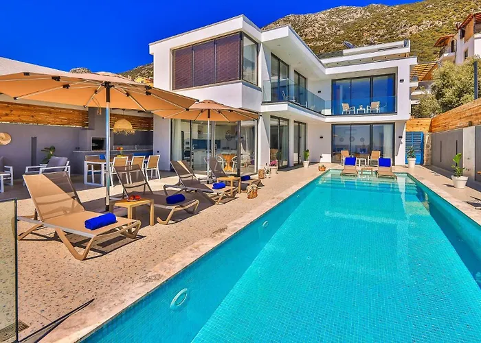 Villa Seaview 3 Bedroom - 7452 *